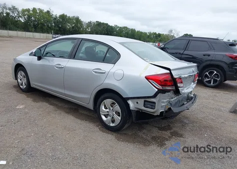 2015 Honda Civic Lx z USA, uszkodzony, nr VIN 19XFB2F51FE076359